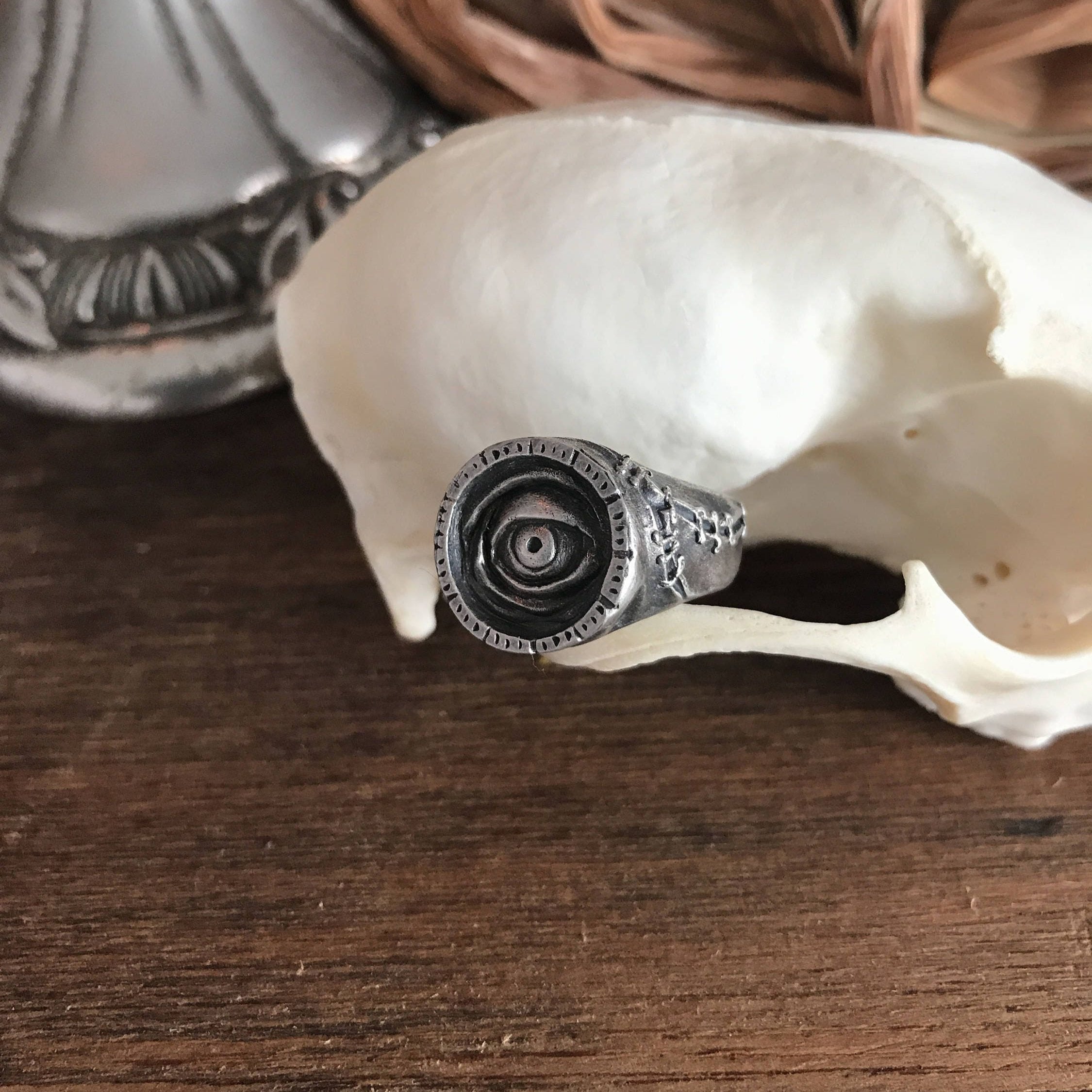 Witchy Eye Signet Ring - Eye Put a Spell on You
