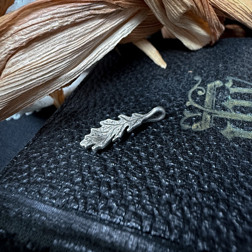 Oak leaf Pendant - Fall Limited