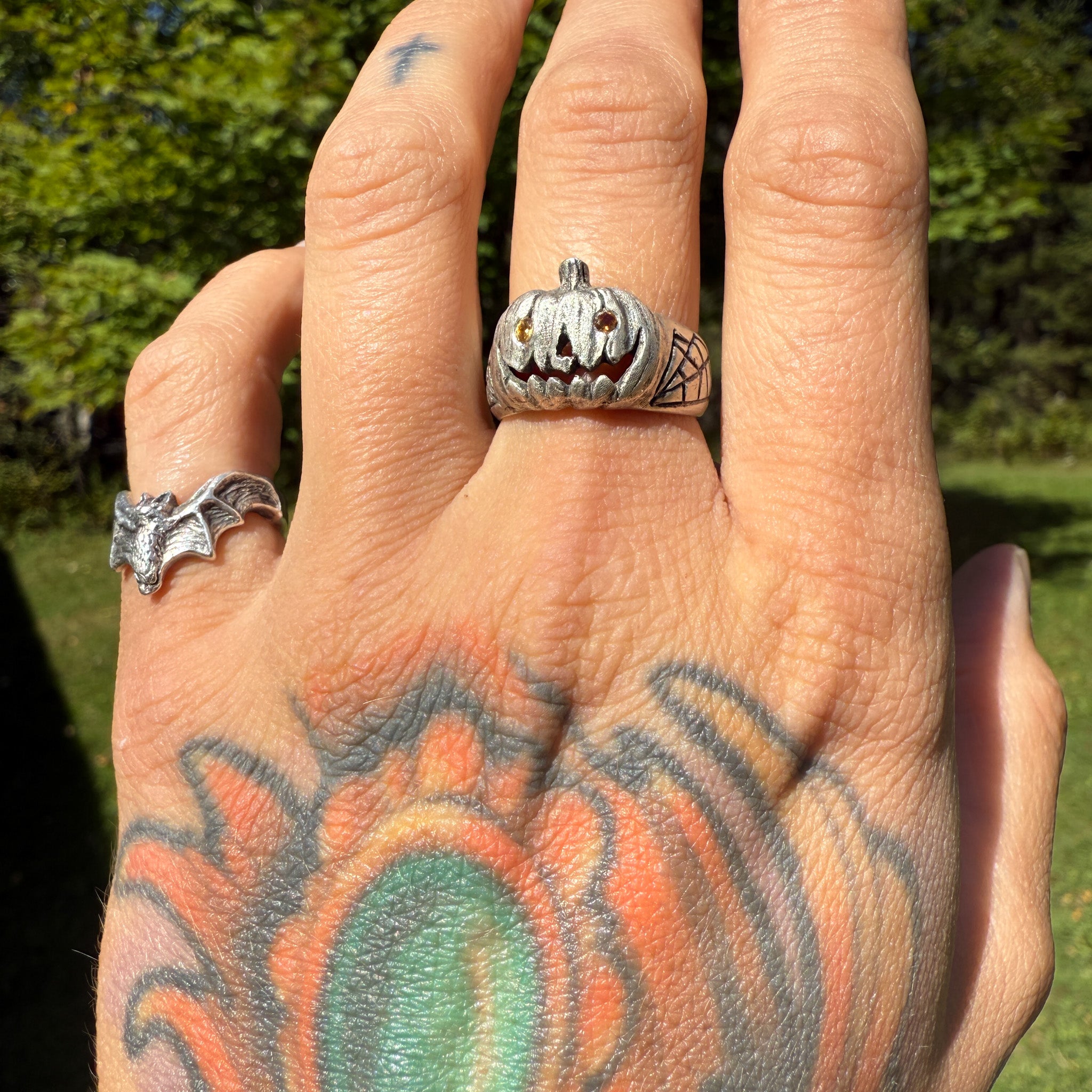 6.5 Classic Jack-O Pumpkin Ring with Orange Garnet eyes Imperfect