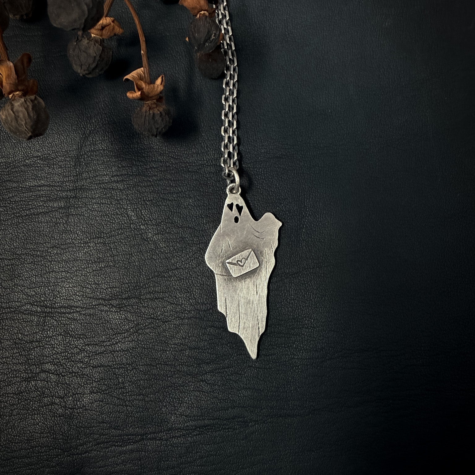XIII Valentine Ghosts Pendant