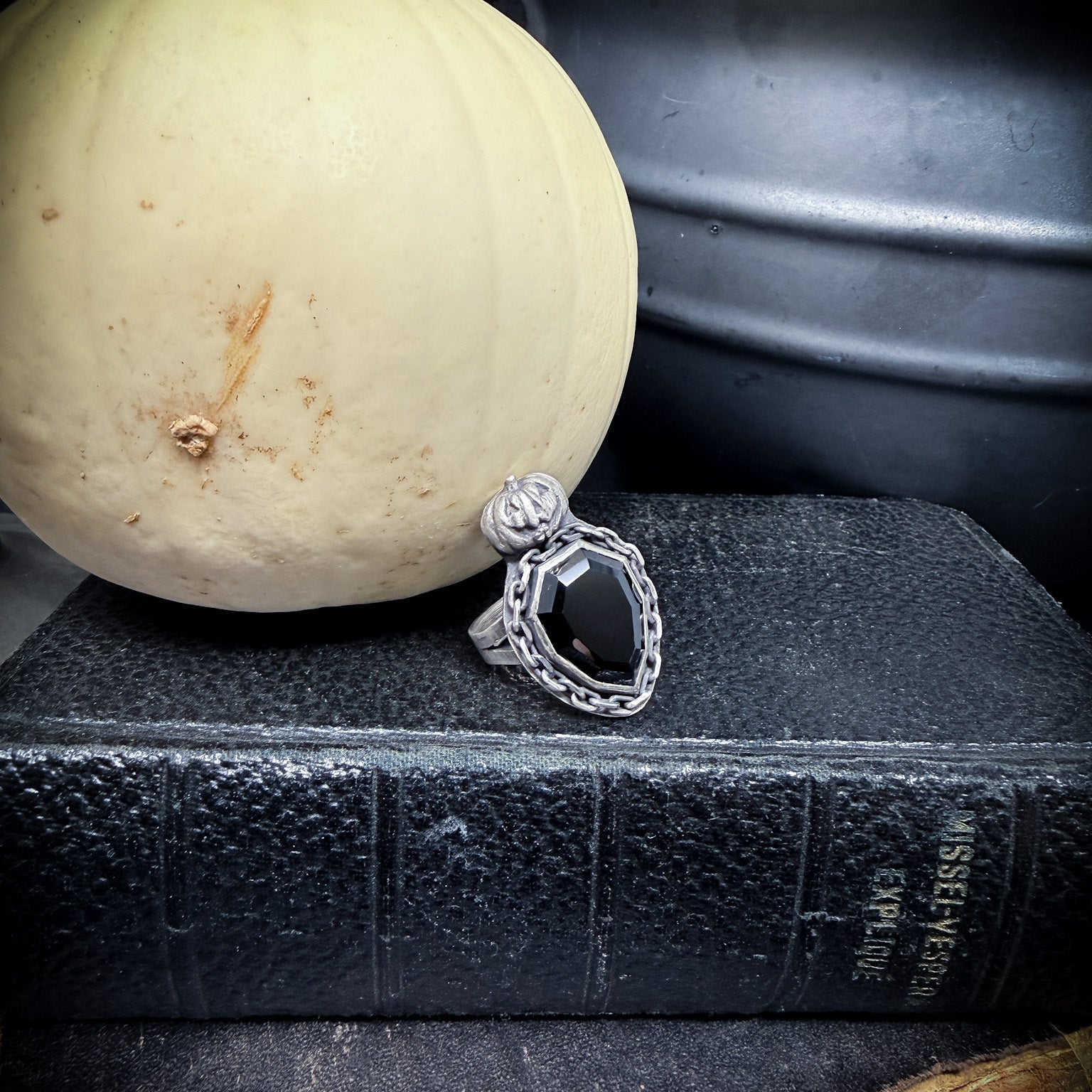 Mini Pumpkin King Black Spinel Ring sz 7.5