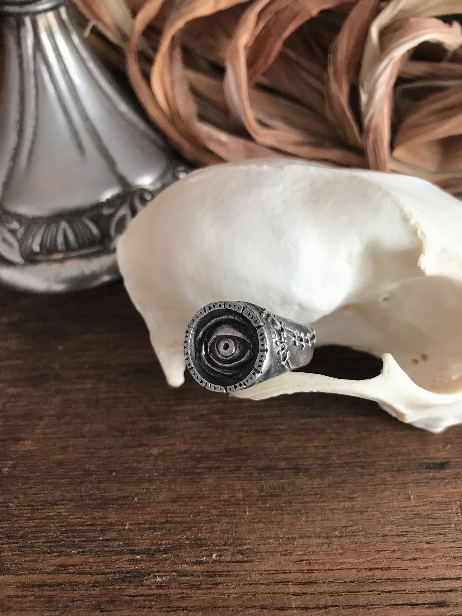Witchy Eye Signet Ring - Eye Put a Spell on You